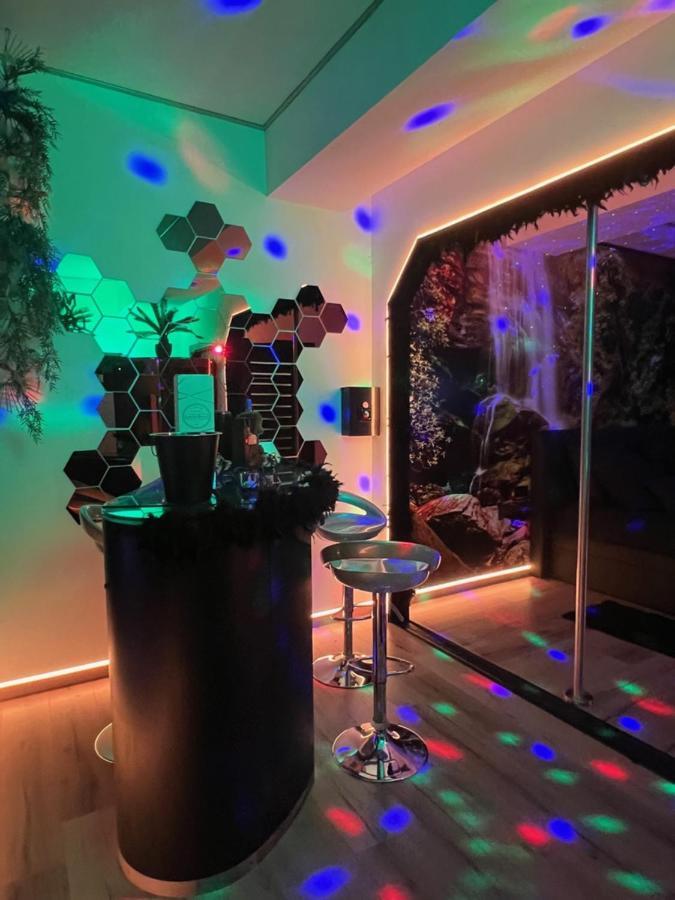 Aux Secrets De Lora, Chambre De Charme Vip Verviers Eksteriør bilde